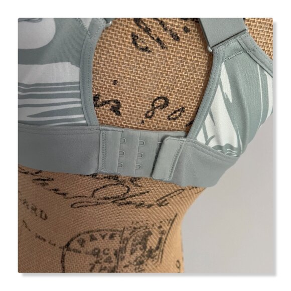 Under Armour Continuum Full Print High-Intensity Training Sports Bra Sz XL - Picture 7 of 14